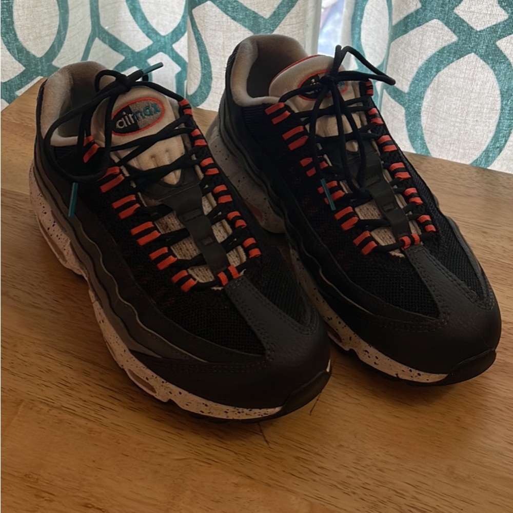 Nike Airmax 95 Recraft Size 6